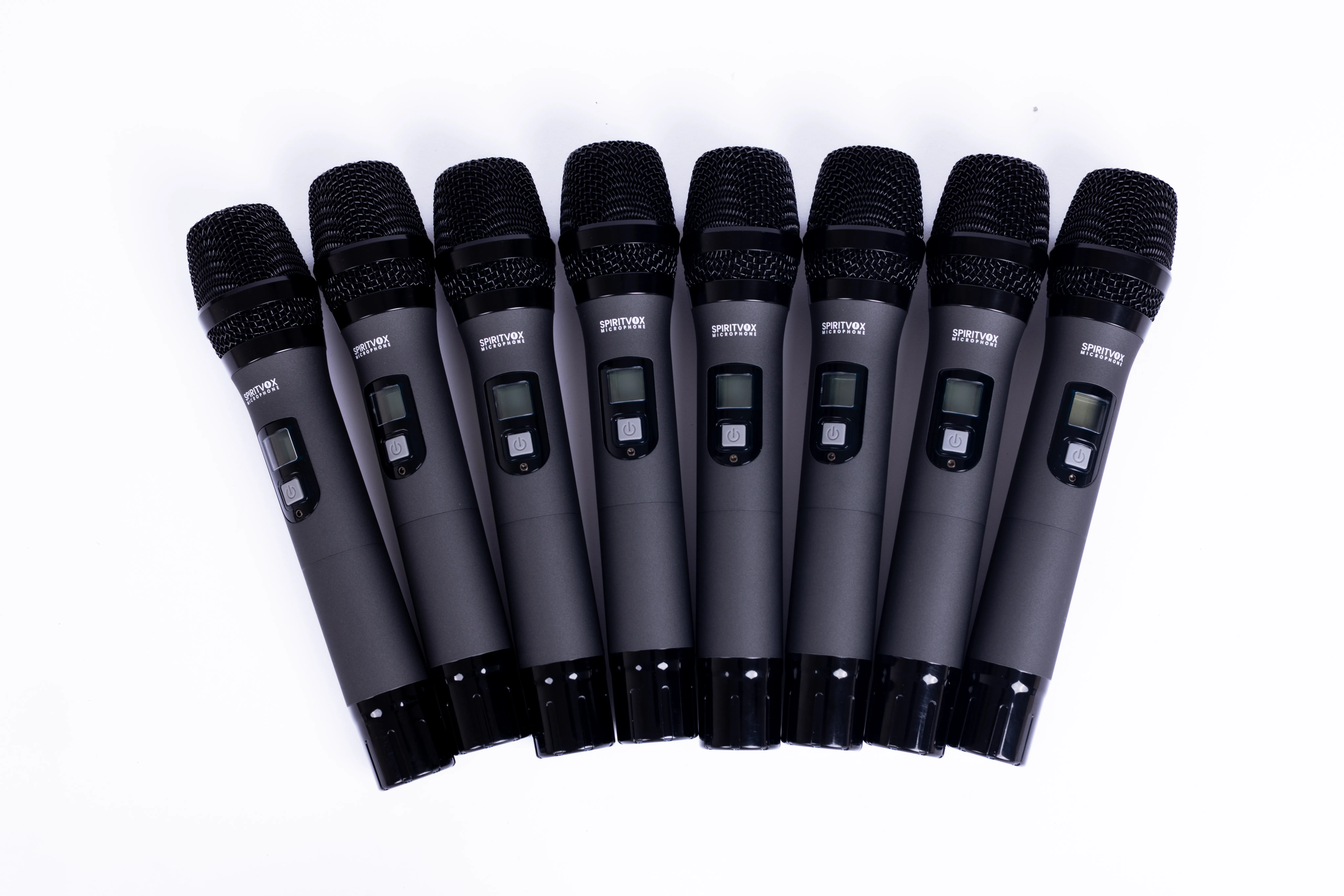 SV-908 system in use at a large concert with multiple singers